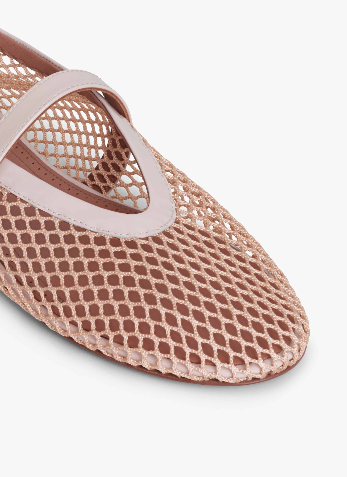 BALLET FLATS IN FISHNET ALAÏA NUDE BALLET FLATS IN FISHNET